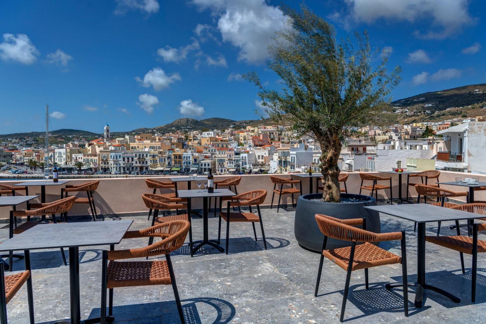 לינה וארוחת בוקר ארמופוליס Eclectic Syros מראה חיצוני תמונה