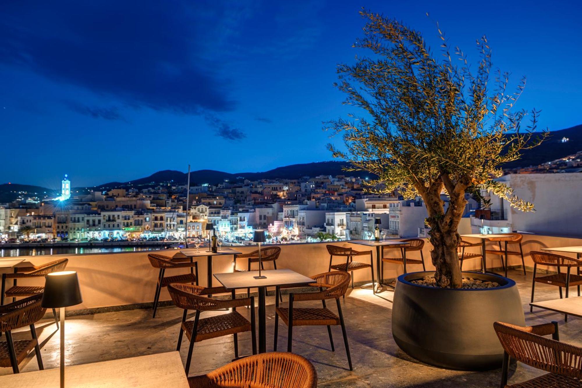 לינה וארוחת בוקר ארמופוליס Eclectic Syros מראה חיצוני תמונה